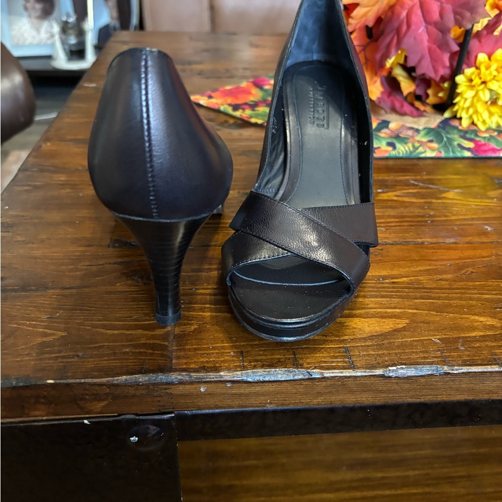 Talbots Black Leather Heels